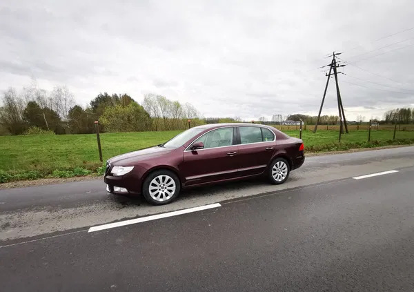 skoda superb Skoda Superb cena 22900 przebieg: 459218, rok produkcji 2010 z Kłodzko